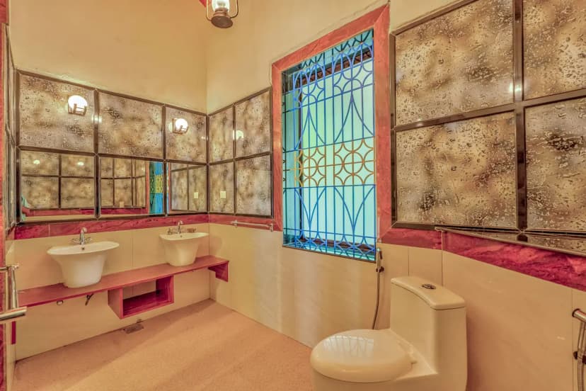 3 Bathrooms